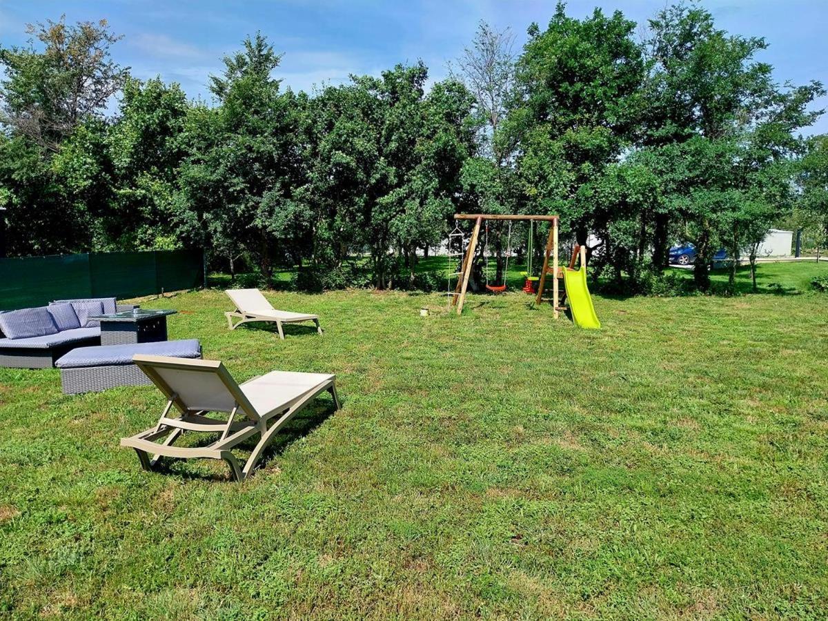 Hacienda Matea - Jacuzzi, Pool, Playground & Bbq In An Olive Grove Near Beaches, - Istria Vila